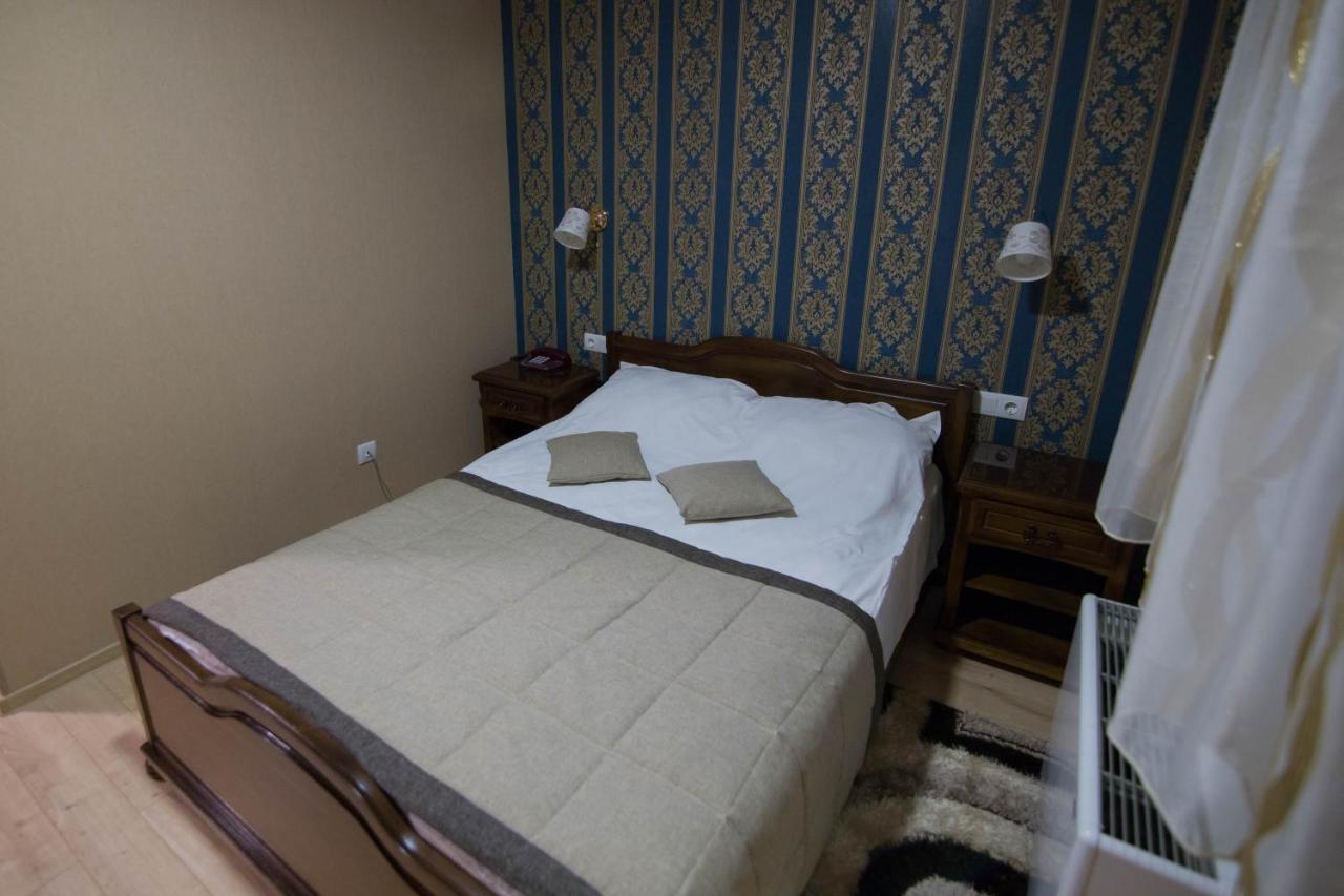 Natali Hotel 3*